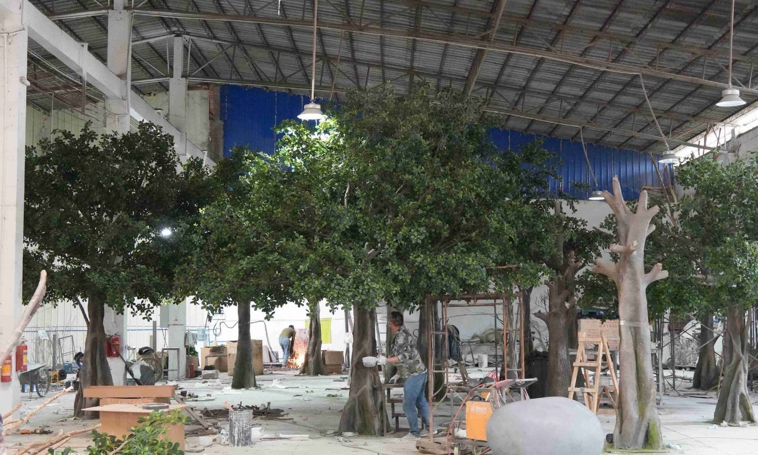 Large artificial banyan tree under production in the Oakco factory workshop