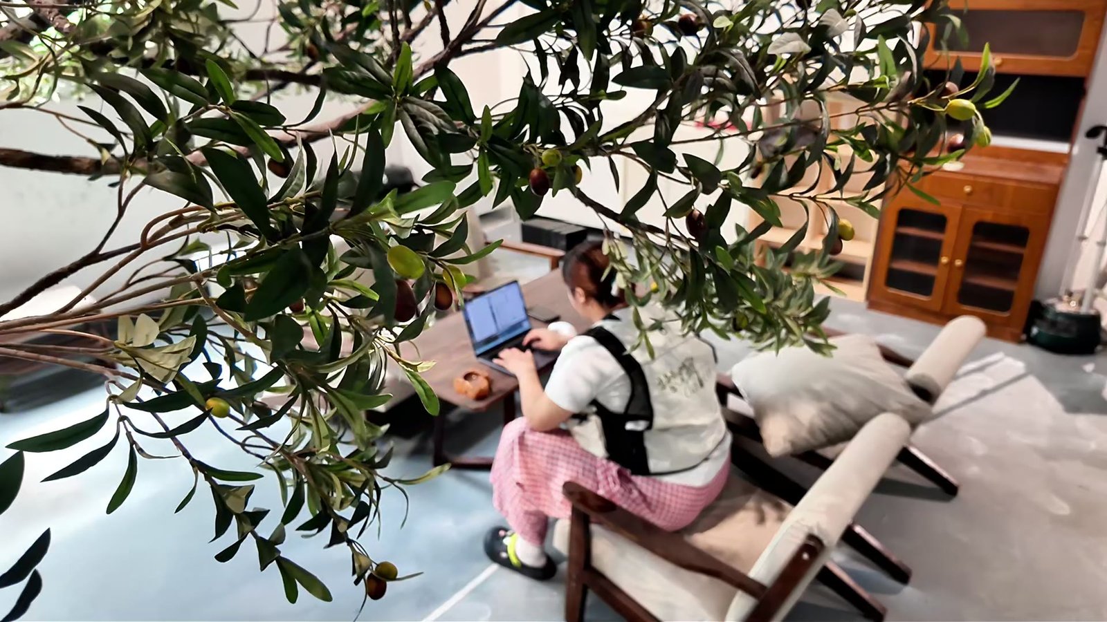 Oakco artificial tree manufacturing process from structural fabrication to final assembly